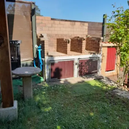 Charming Chalet In With Private Pool * A Estrada