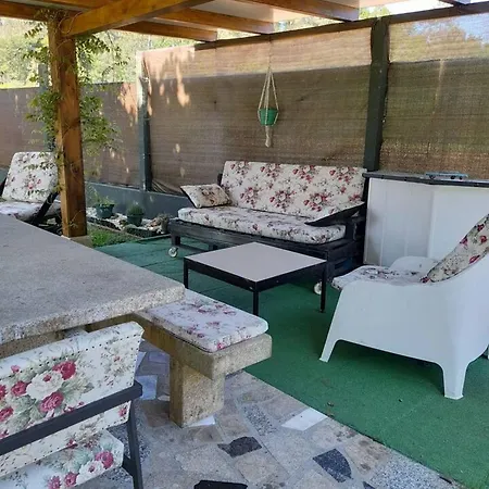 Charming Chalet In With Private Pool A Estrada